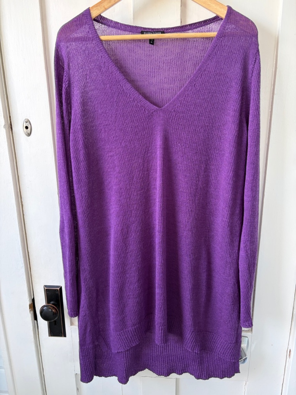 Eileen Fisher XL Magenta V-Neck Lightweight Knit Sweater
